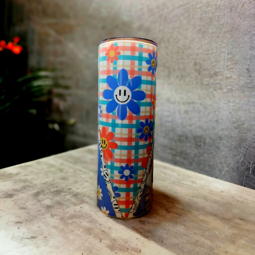 New. 20oz. Daisy Tumbler